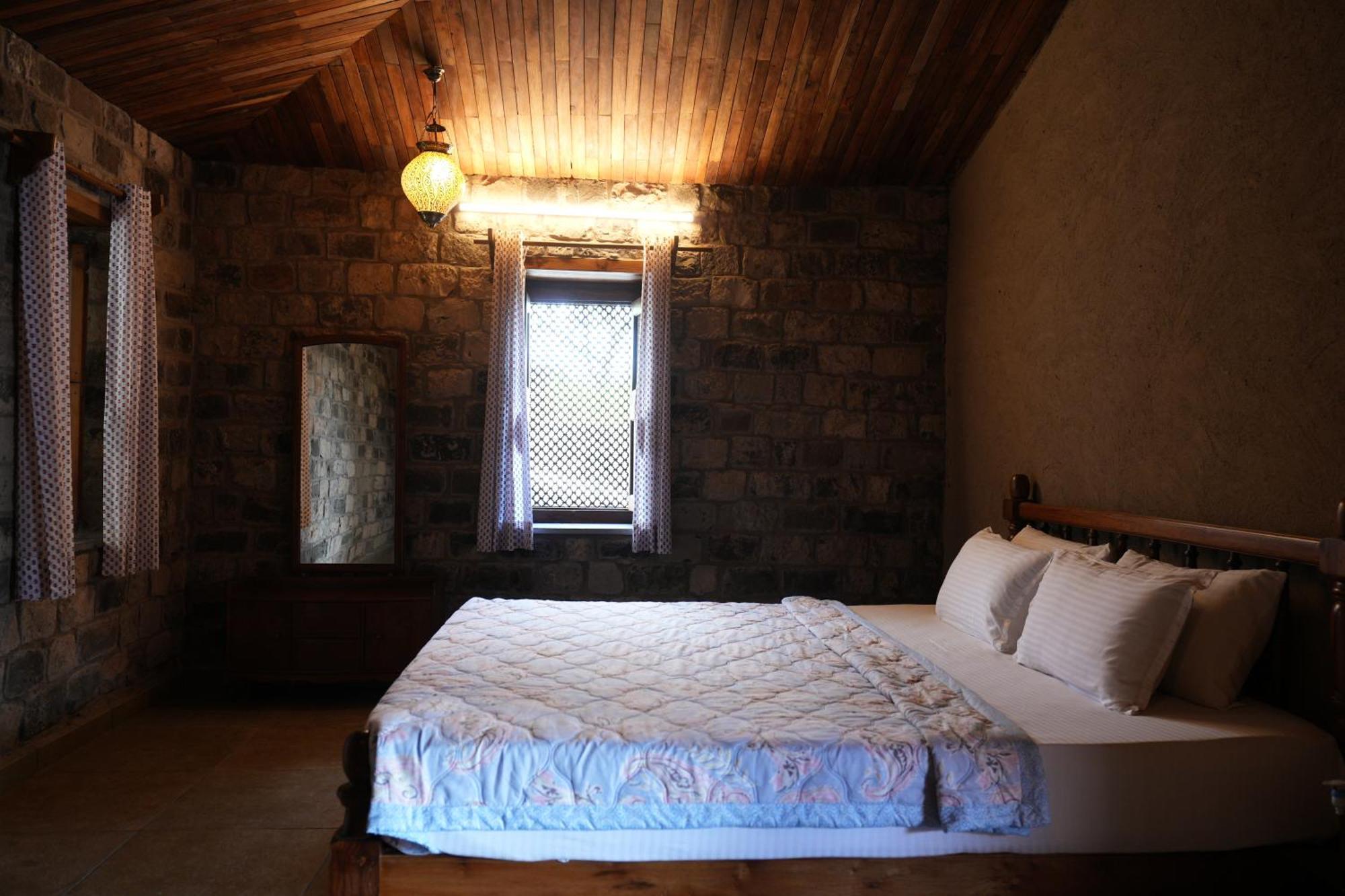 Nisarg Resort Kolhapur Ngoại thất bức ảnh